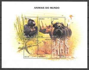 sellos colección fauna Angola 2000