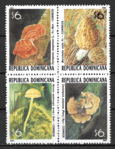 filatelia setas Dominicana setas 2001