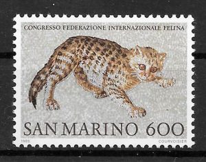 colección sellos gatos y perros San Marino 1985