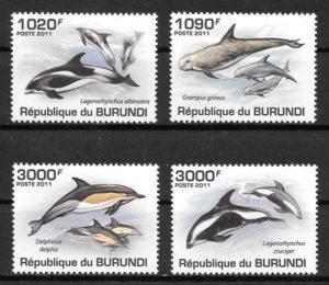 filatelia colección fauna Burundi 2011