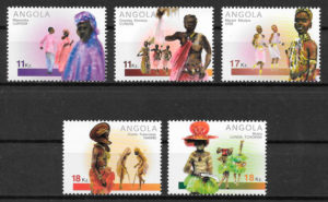 filatelia colección arte Angola 2001