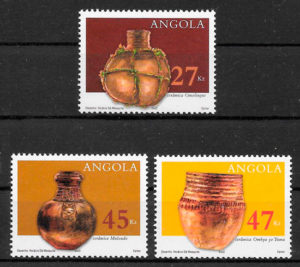 colección sellos arte Angola 2002