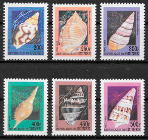 Colección sellos fauna Guinea 1998